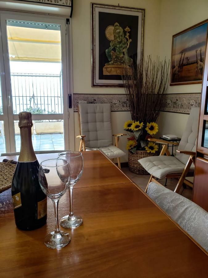 Incantevole Casa Sul Mare Vicino A Roma เน็ตตูโน ภายนอก รูปภาพ