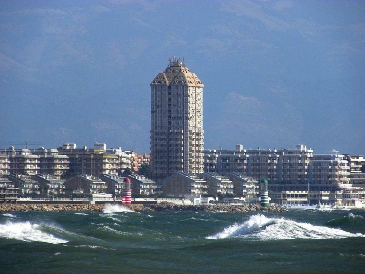 Incantevole Casa Sul Mare Vicino A Roma เน็ตตูโน ภายนอก รูปภาพ